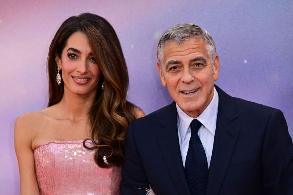 amal kluni 1044576243.jpg