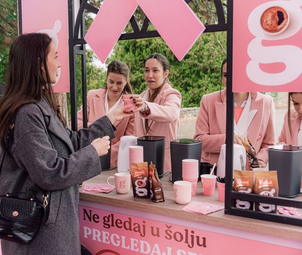 Grand kafa_Hajde da imamo vremena za pregled_Foto 3 copy.jpg