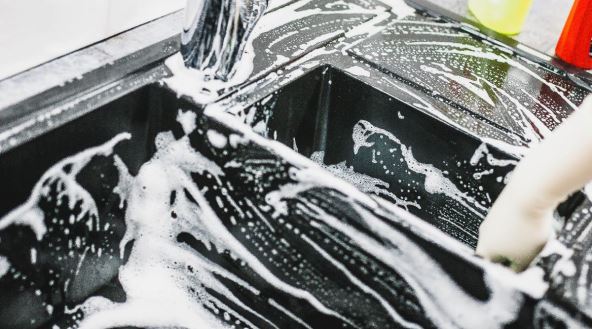 deterdzent za sudove 2.jpg