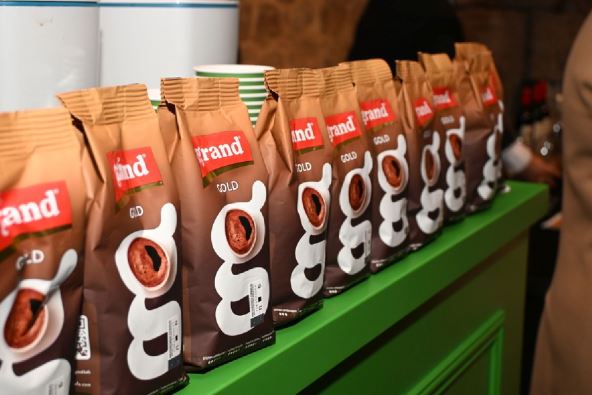 Izložba Odraz_Grand kafa_Foto by Lana Mihajlović 1.jpg