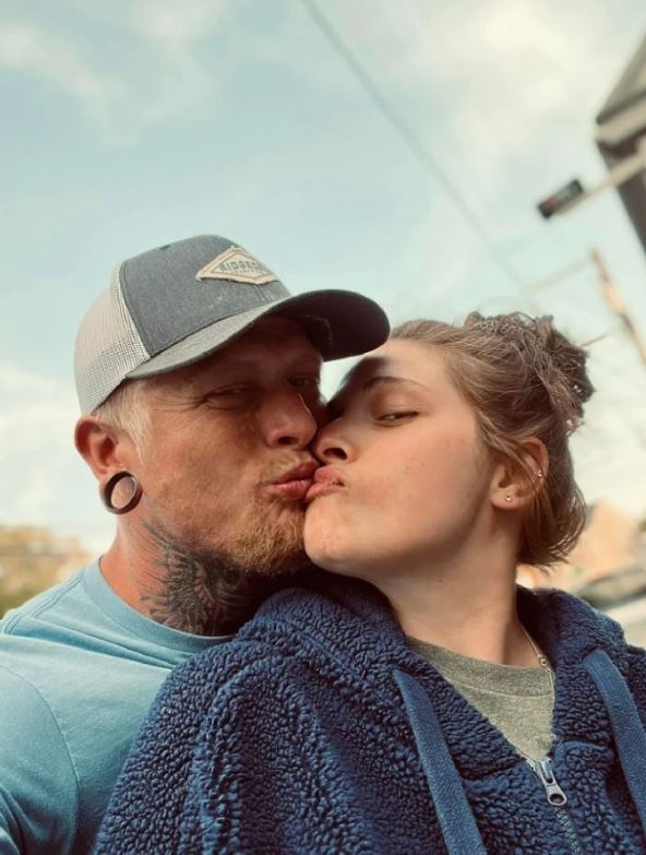 Jennifer Salfen-Tracy  Facebook 2.jpg