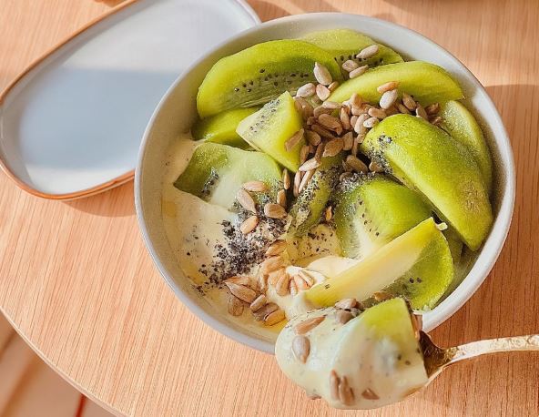 ovsene pahuljice sa kivijem.jpg