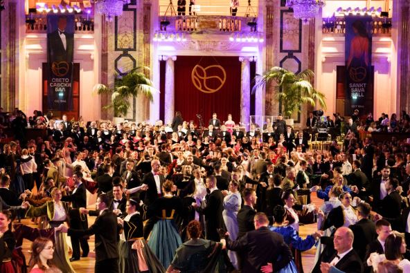 Svetosavski bal u Beču 1.jpg