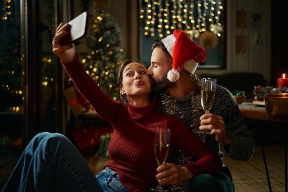 nova godina poljubac.jpg