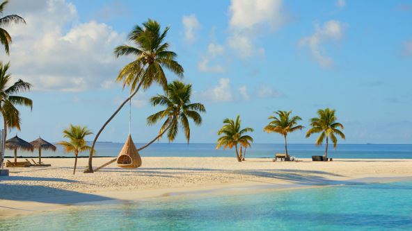 007 Daleka putovanja_foto Shutterstock.jpg