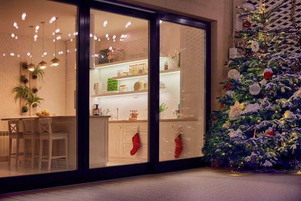 Novogodišnja jelka na terasi