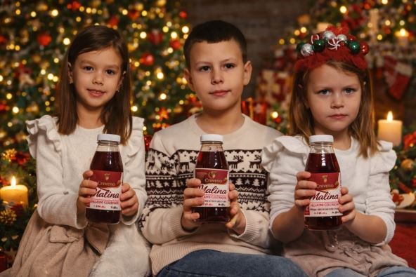 Dragica Lukić i proizvodi od maline