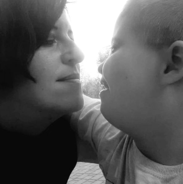 Anđeli Severa i Dejana Draškić sa sinom i ekipom