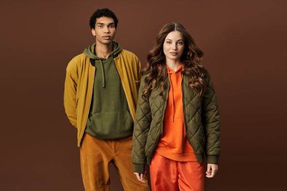 Maslinasto zelena jakna za proleće