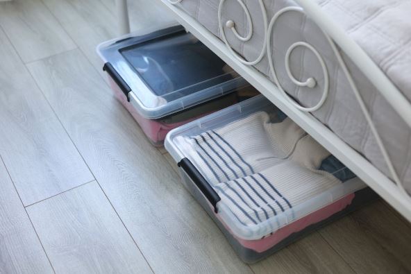 stvari ispod kreveta.jpg