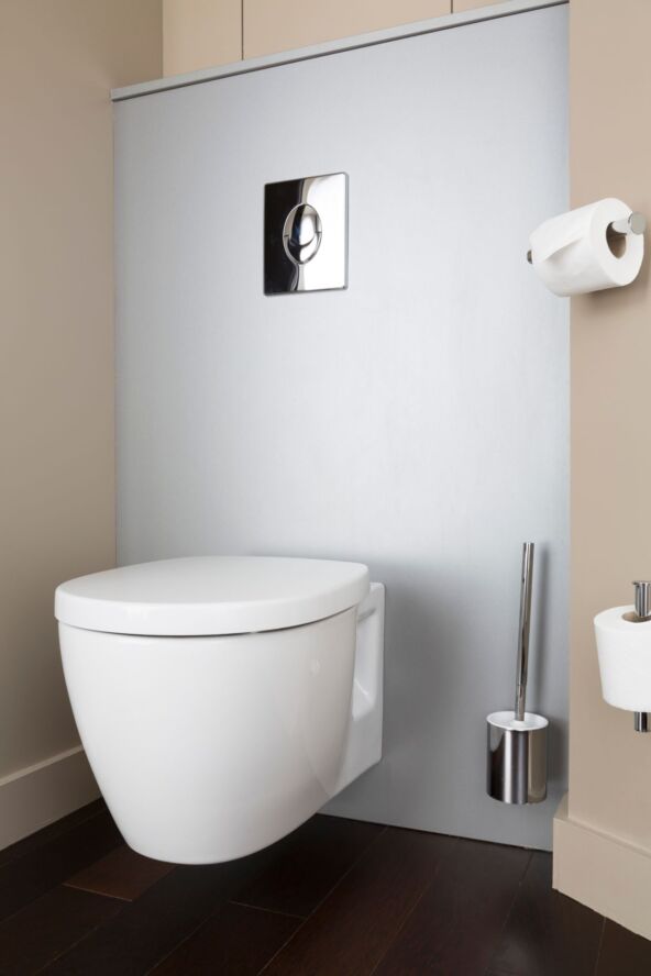 wc solja01.jpg