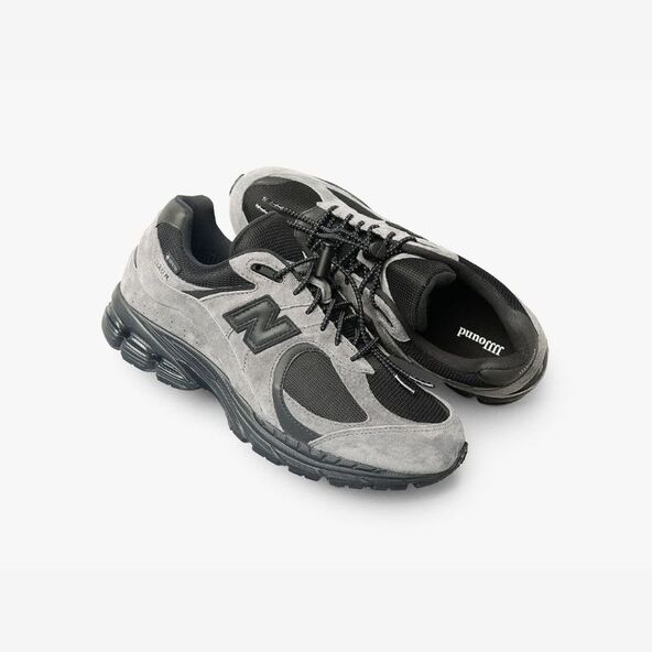 New Balance 2002R Gore-Tex JJJJound Charcoal patike.jpg