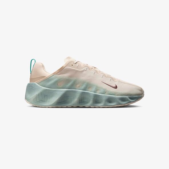 Nike Ava Rover patike.jpg