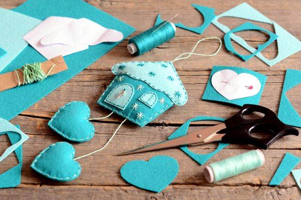 Novogodišnja jelka Mišel Fajfer bez ukrasa