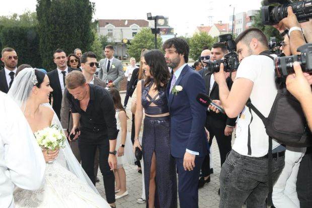 Aleksandra Prijović i Filip Živojinović slave četvrtu godišnjicu braka