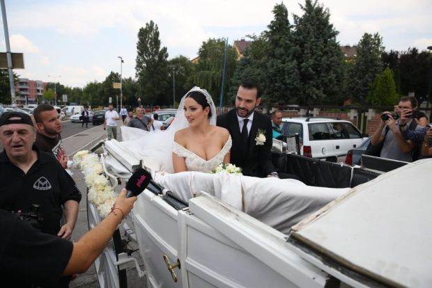 Aleksandra Prijović i Filip Živojinović slave četvrtu godišnjicu braka