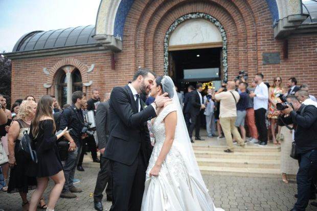 Aleksandra Prijović i Filip Živojinović slave četvrtu godišnjicu braka