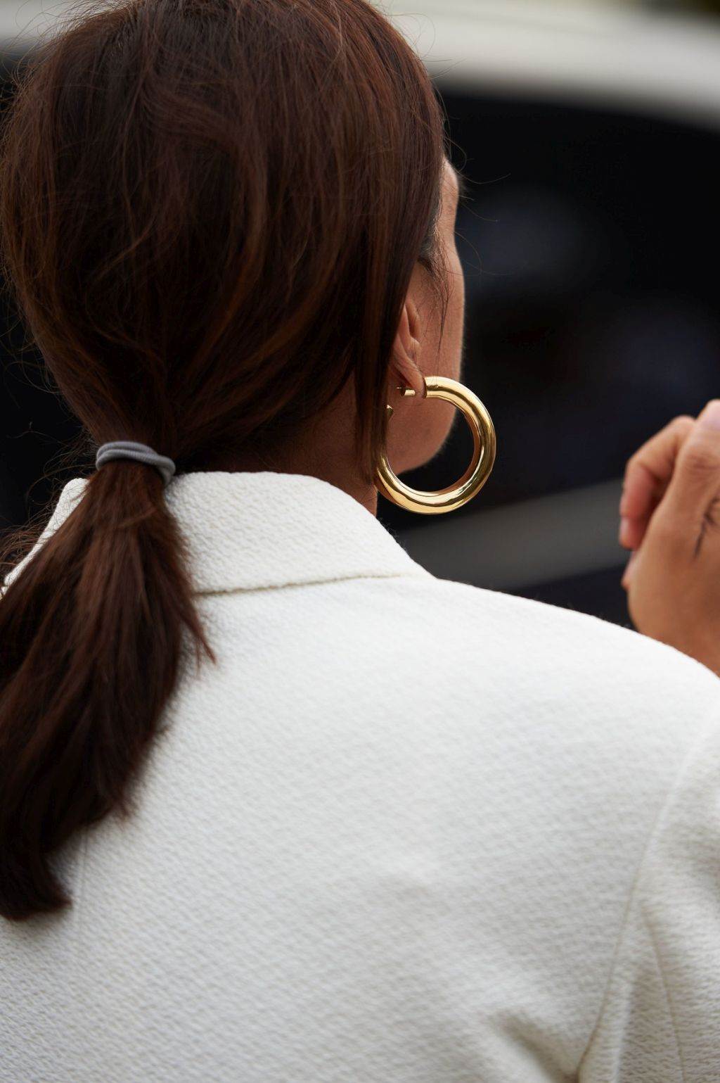 MODNI DETALJI ZA SEZONU JESEN / ZIMA 2019: hit cipele, tašne i nakit sa ulica Londona (FOTO)