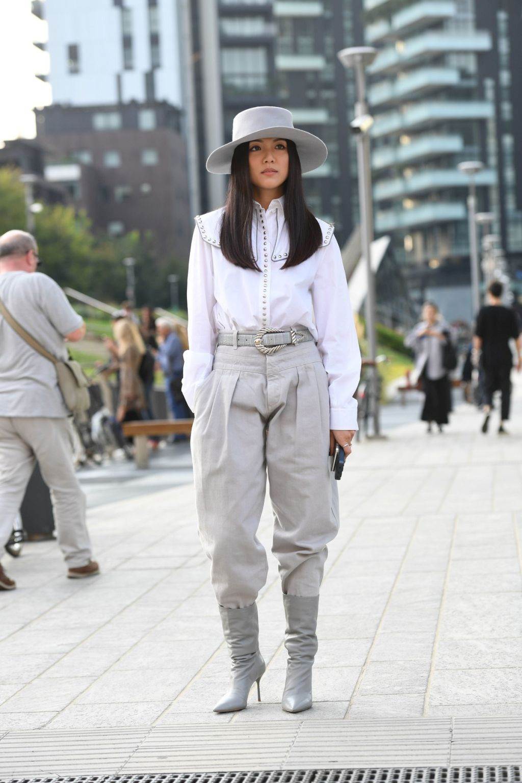 MODA ZA SVAKI DAN - JESEN 2019: koje moderne boje nose Italijanke na Nedelji mode u Milanu (FOTO)