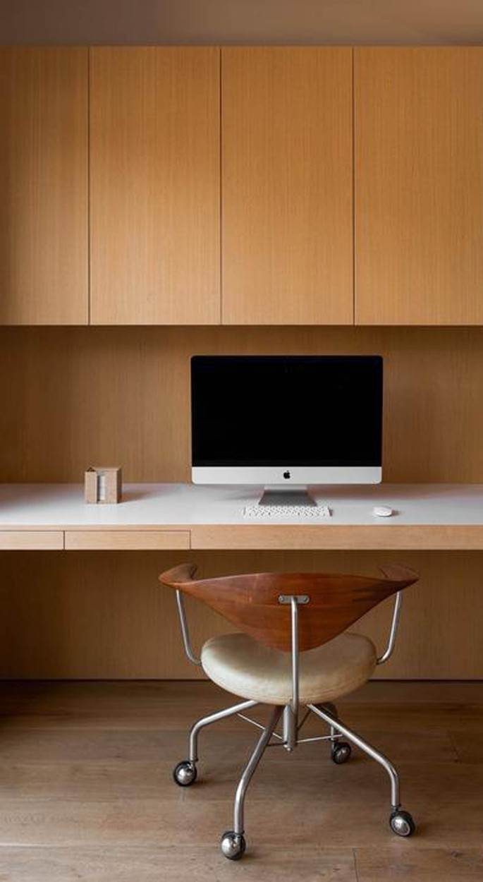 SAVRŠENA KUĆA SA MALO NAMEŠTAJA: glumac Džejson Stejtam i manekenka Rouzi Hantington-Vajtli prodaju modernu vilu za 20 miliona dolara (FOTO)