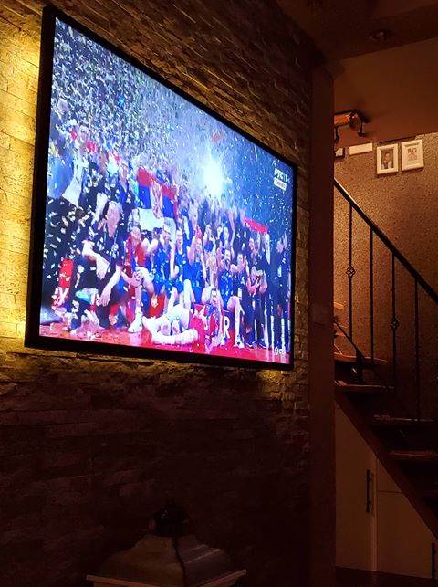 STAN OD KOJEG STAJE DAH: naša čitateljka Tatjana Medić uredila je prelep dom u vedrim bojama (FOTO)