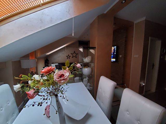 STAN OD KOJEG STAJE DAH: naša čitateljka Tatjana Medić uredila je prelep dom u vedrim bojama (FOTO)