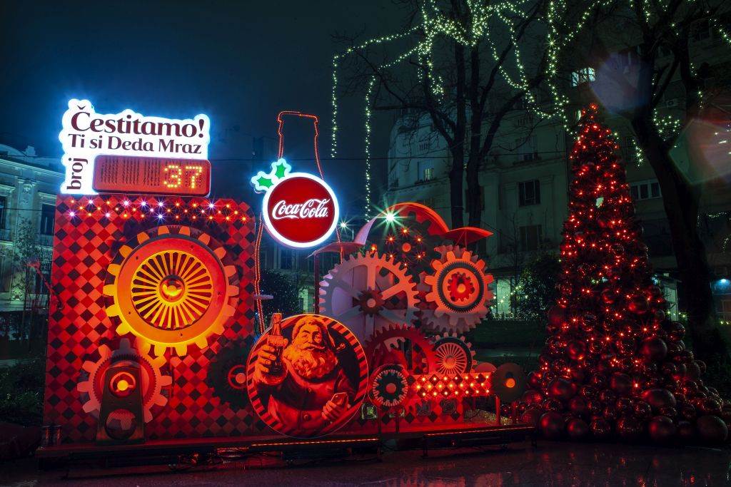 STIGLA JE POTPUNO DRUGAČIJA NOVOGODIŠNJA ČAROLIJA U BEOGRAD: festival Coca-Cola x New Year’s District 2020. osvojio srca građana