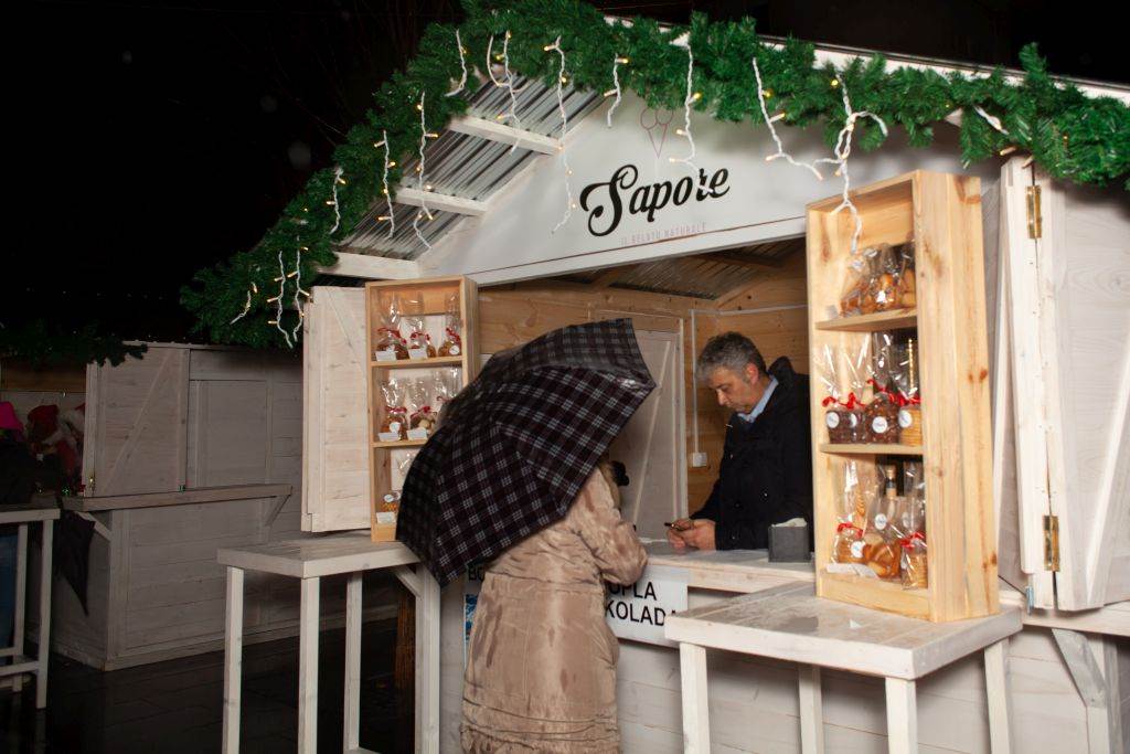 STIGLA JE POTPUNO DRUGAČIJA NOVOGODIŠNJA ČAROLIJA U BEOGRAD: festival Coca-Cola x New Year’s District 2020. osvojio srca građana