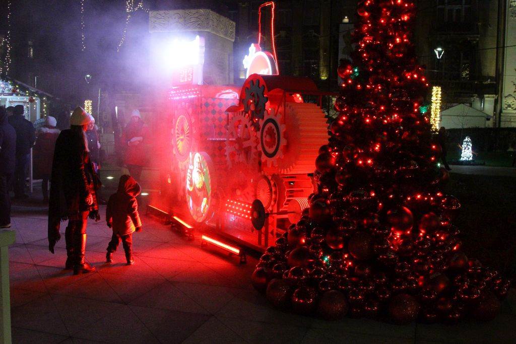 STIGLA JE POTPUNO DRUGAČIJA NOVOGODIŠNJA ČAROLIJA U BEOGRAD: festival Coca-Cola x New Year’s District 2020. osvojio srca građana