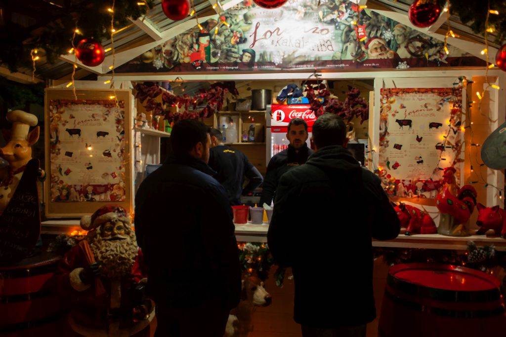 FESTIVAL KOJI JE U BEOGRAD DONEO RADOST I DIVNA DELA: ŽELJE SE ISPUNJAVAJU NA COCA-COLA x NEW YEAR’S DISTRICTU