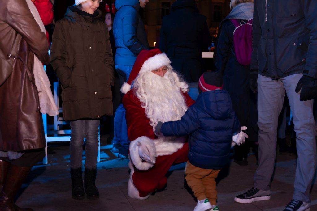 SPEKTAKULARNO VEČE ZA PAMĆENJE: evo kako je izgledala proslava Nove godine na Coca-Cola x New Year's Districtu
