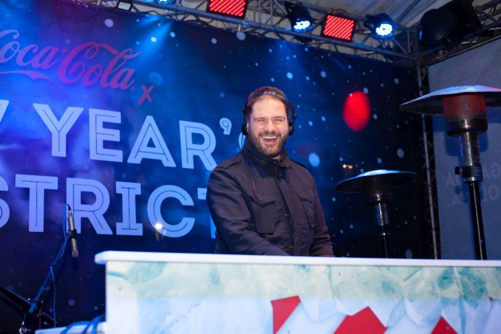 VELIKA ŽURKA I KONCERTI U CENTRU BEOGRADA: DOČEK 2020. NA COCA COLA x NEW YEAR’S DISTRICTU