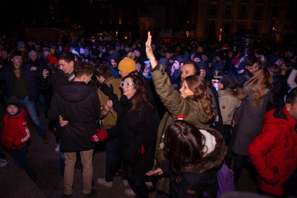 BOŽIĆ NA DRUGAČIJI NAČIN: proslavite najlepši praznik na Coca-Cola x New Year’s Districtu