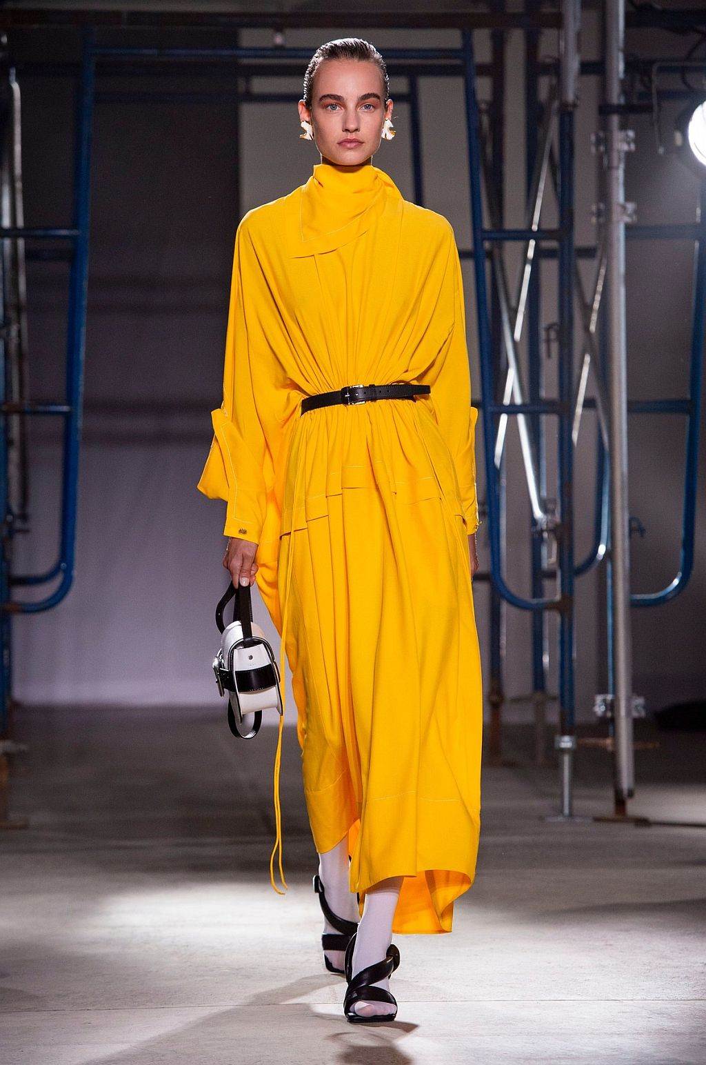 6 NAJMODERNIJIH BOJA ZA 2020: i pastelne i jarke boje biće u modi, evo koje nijanse! (FOTO)