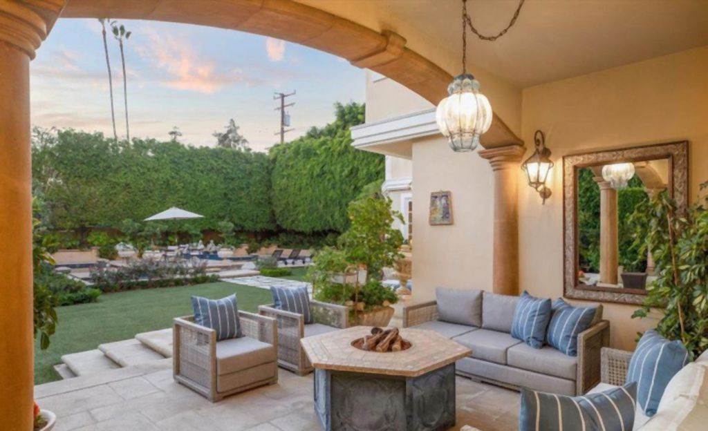 DOM LARIJA KINGA PRODAT ZA VIŠE OD 15 MILIONA DOLARA: zavirite u kuću slavnog TV voditelja (FOTO)