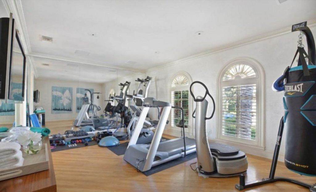 DOM LARIJA KINGA PRODAT ZA VIŠE OD 15 MILIONA DOLARA: zavirite u kuću slavnog TV voditelja (FOTO)