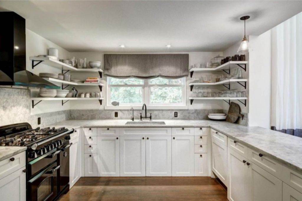 VIKENDICA NAJLEPŠE DOKTORKE IZ SERIJE UVOD U ANATOMIJU: prelepa kuća na Long Ajlendu vredna 3 miliona dolara (FOTO)