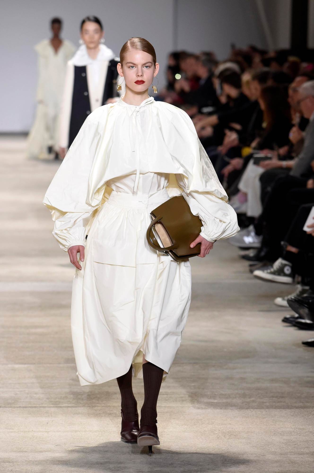 NAJLEPŠE HALJINE ITALIJANSKE NEDELJE MODE 2020: savršena paleta boja i krojevi koji prikrivaju svaku manu (FOTO)