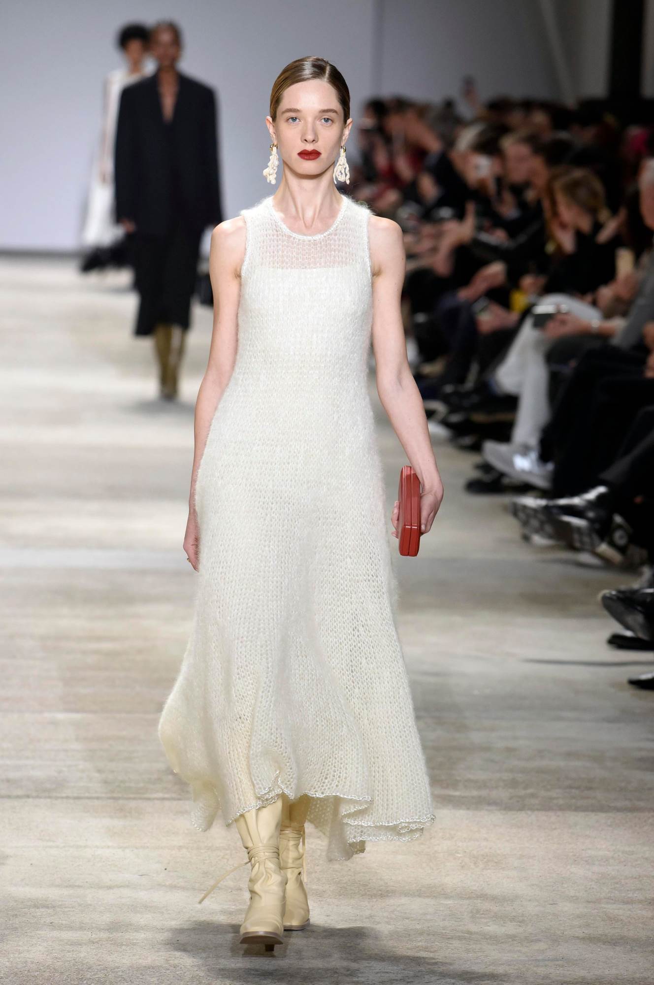 NAJLEPŠE HALJINE ITALIJANSKE NEDELJE MODE 2020: savršena paleta boja i krojevi koji prikrivaju svaku manu (FOTO)