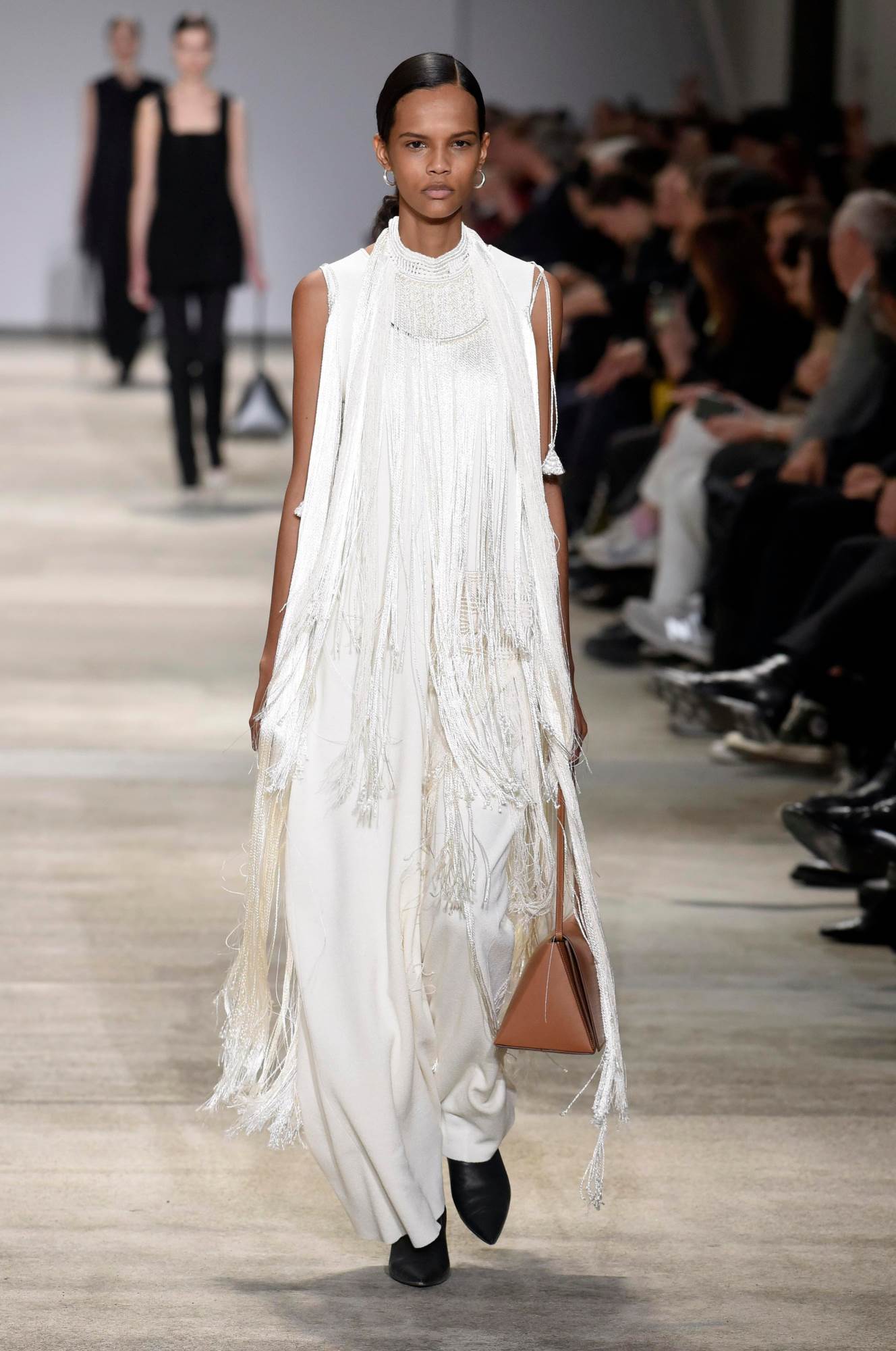 NAJLEPŠE HALJINE ITALIJANSKE NEDELJE MODE 2020: savršena paleta boja i krojevi koji prikrivaju svaku manu (FOTO)