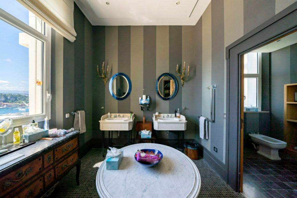 kuca-son-koneri-francuska-vila-dzems-bond