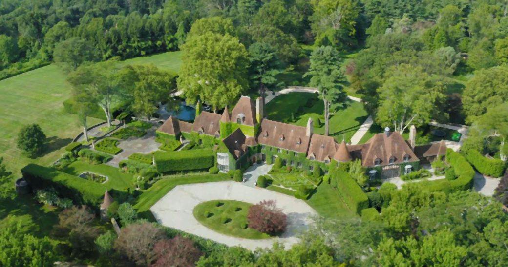 tomi hilfiger kuca dvoriste basta kapija bazen fontana