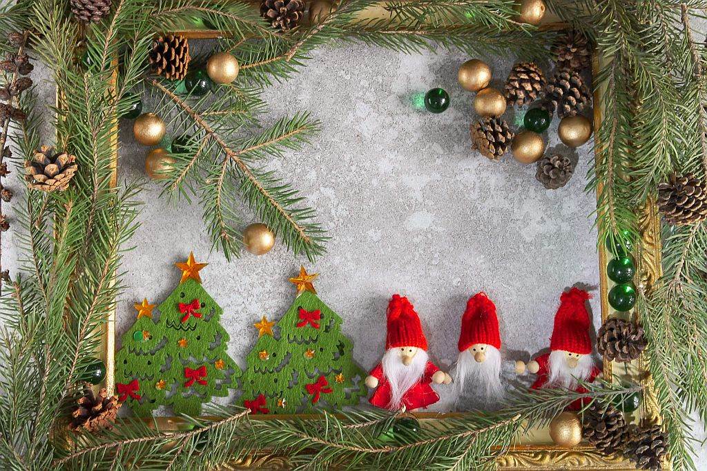 nova godina dekoracija ideje kako ukrasiti dom za praznike jeftino