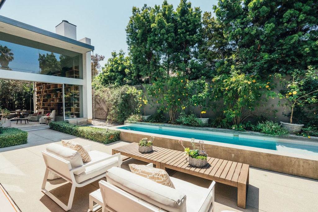 emilija klark majka zmajeva deneris kuca los andjeles