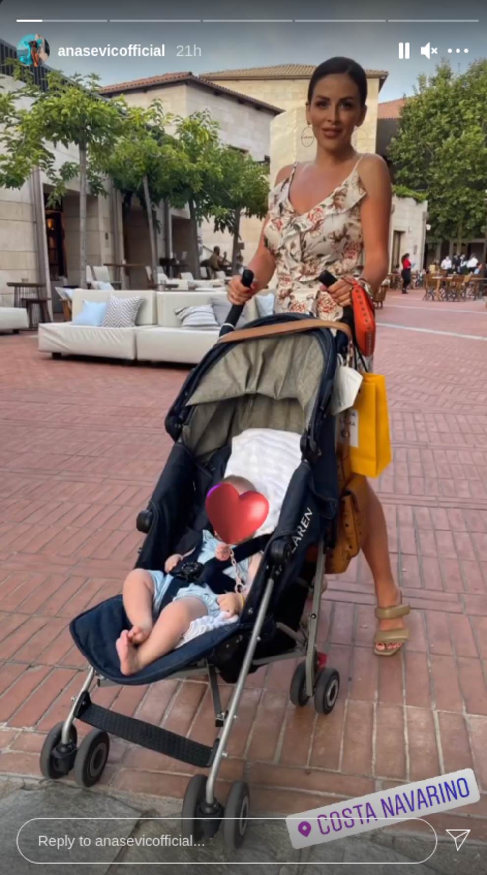 Ana Sević se slikala u bikiniju