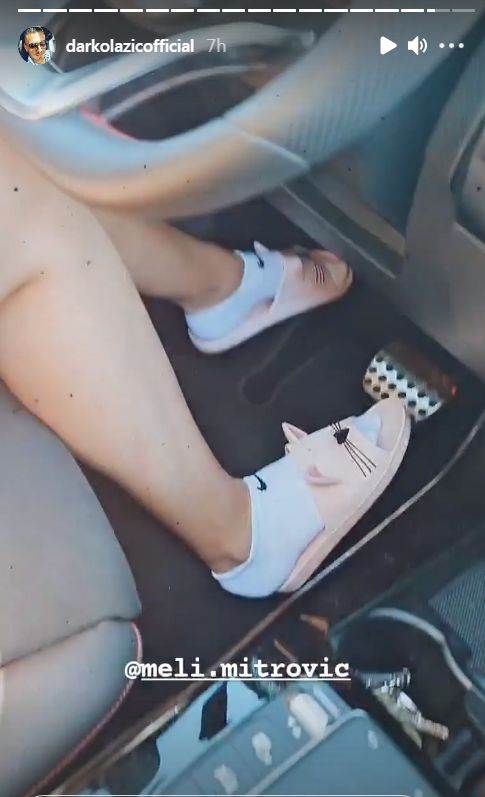 darko lazic mercedes devojka u papucama