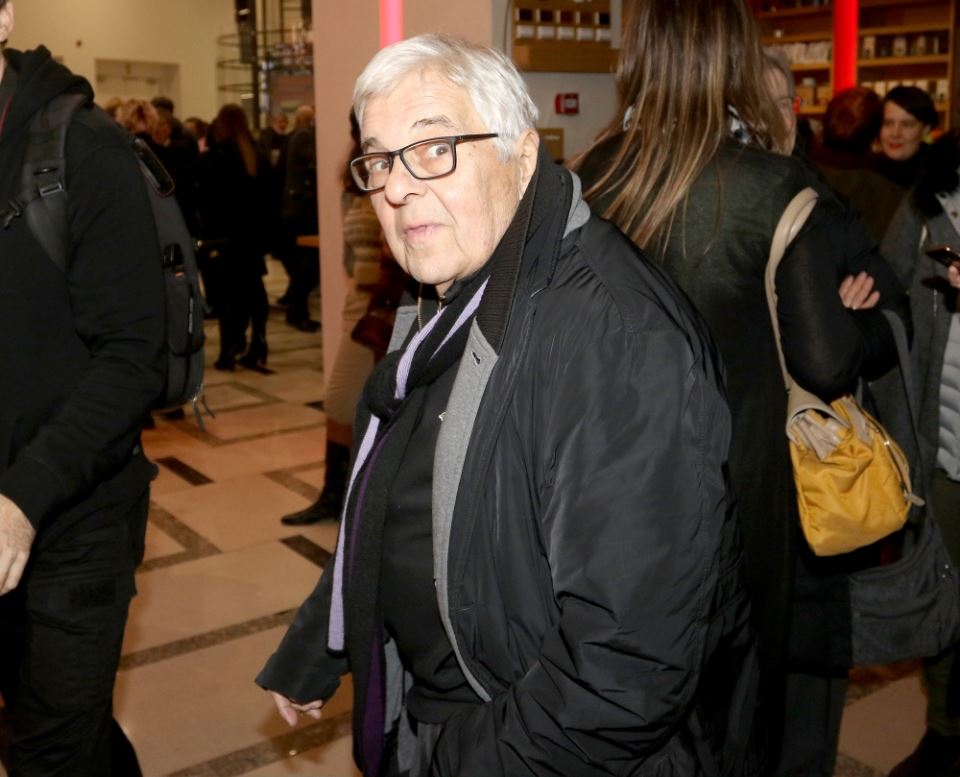 Branko Cvejić preminuo