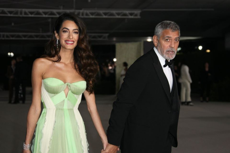 Haljina Amal Kluni
