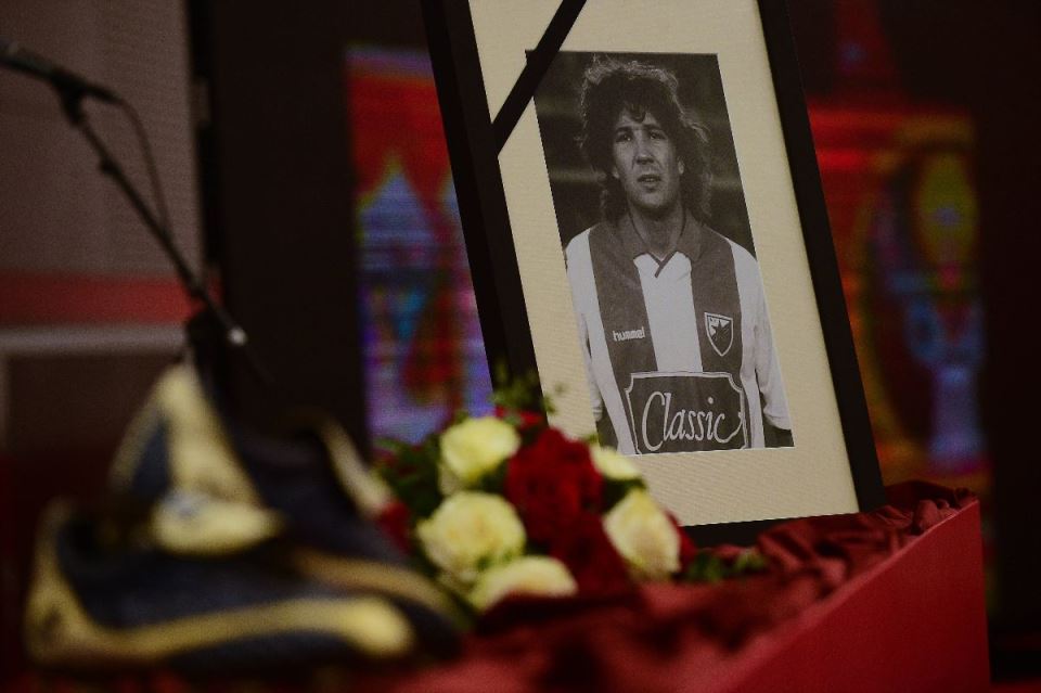 sinisa mihajlovic komemoracija-min.jpg