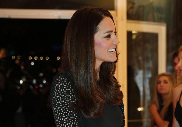 Kejt Midlton: nova frizura s tijarom